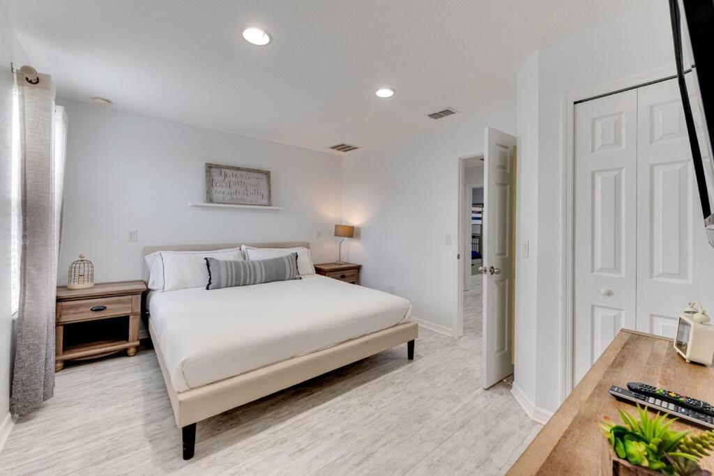 Welcome To Villa Azul, Your Home Away From Home! Kissimmee Bagian luar foto