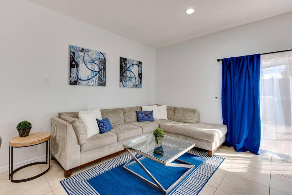 Welcome To Villa Azul, Your Home Away From Home! Kissimmee Bagian luar foto